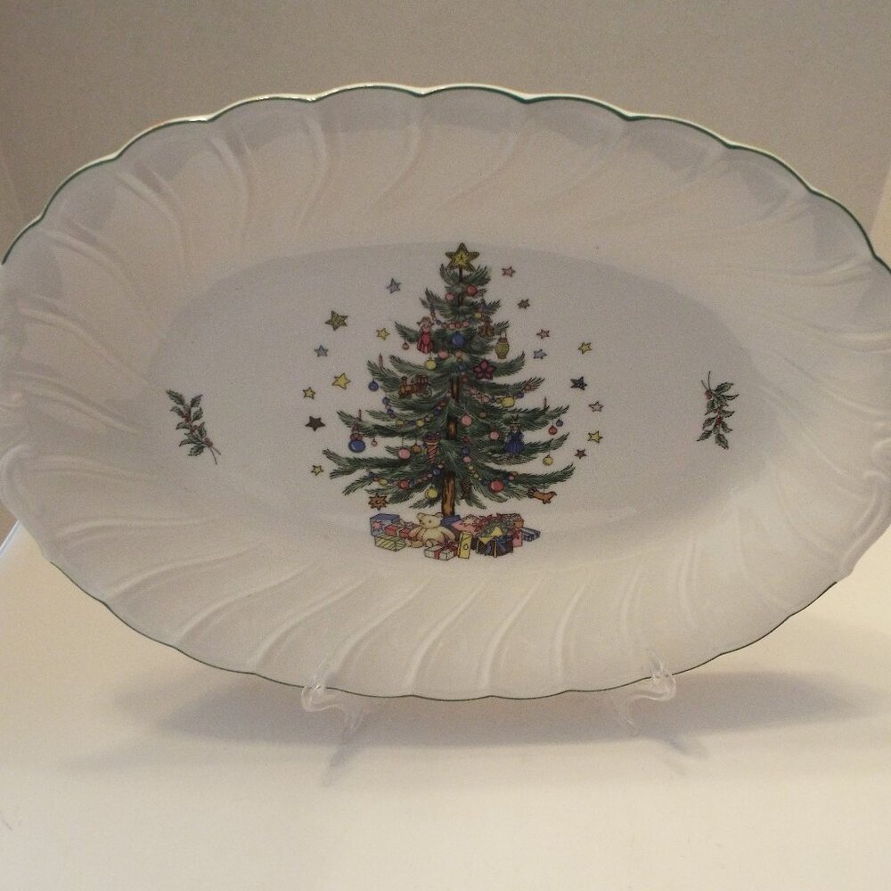 Nikko Japan HAPPY HOLIDAYS Oval Serving Platter 14 1/4 EUC